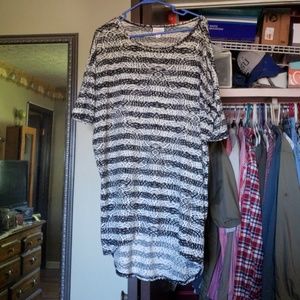 Lularoe shirt